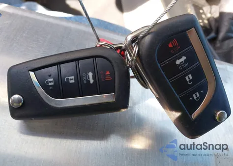 2018 Toyota Camry L z USA, uszkodzony, nr VIN 4T1B11HK4JU546632